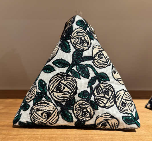 Peko_M_pouch rosy LGY