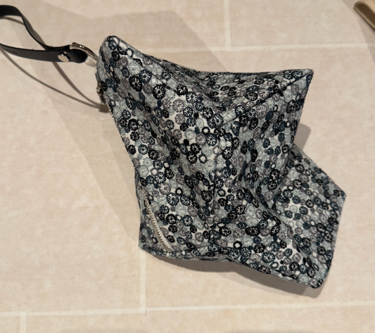 Kune_pouch skyful GY