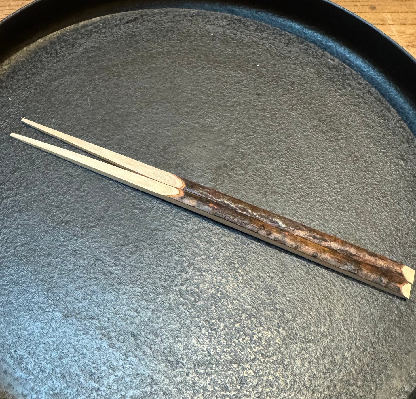 Baguettes effilées en bois de Kuromoji
