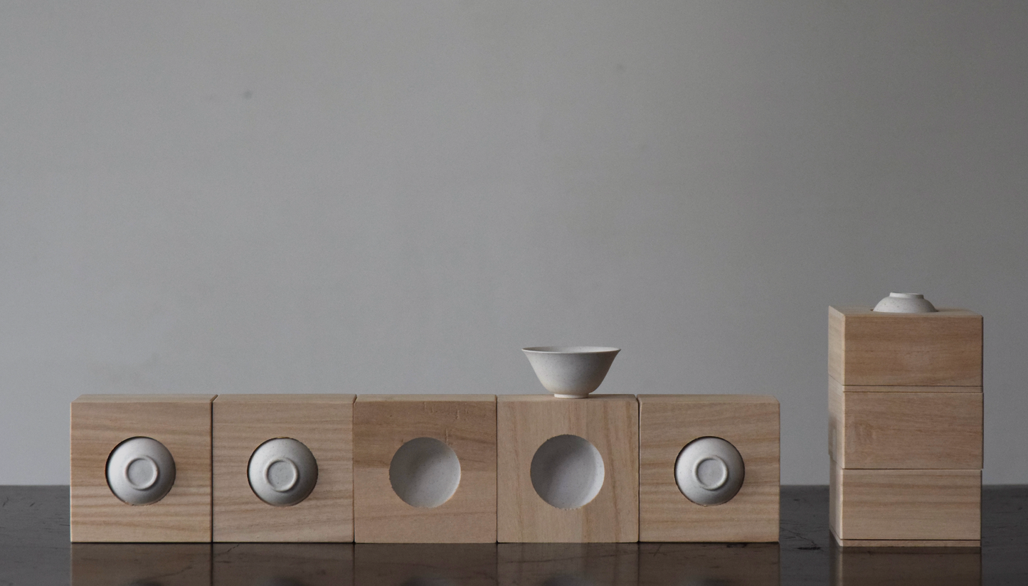 O., Mini Cups