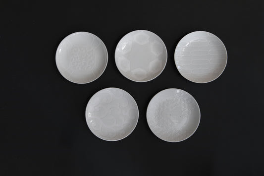 Assiette en porcelaine SOMETSUKE - Ogata PARIS