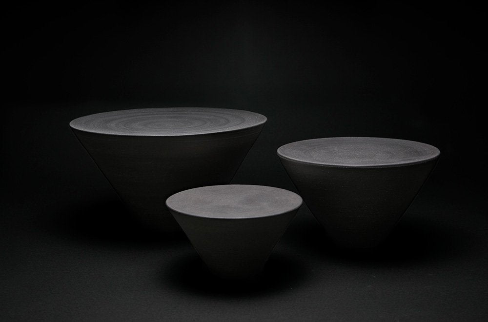 Assiette en forme de cône - artisanat japonais - Ogata PARIS