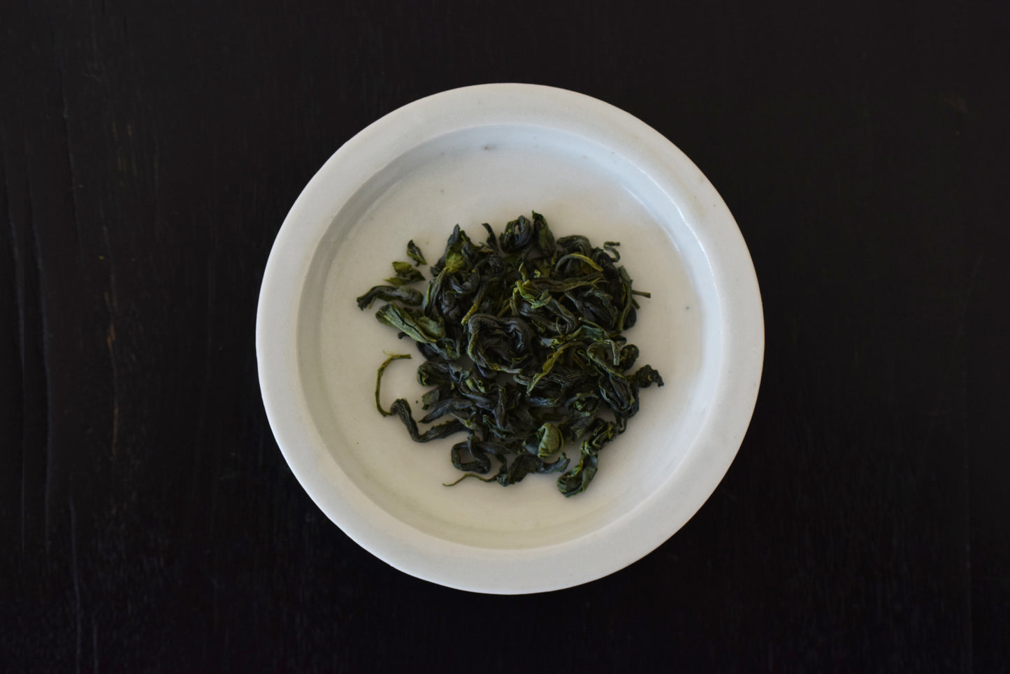 Thé vert japonais kamairicha récolté à la main - Variété Sakimidori - Appellation Miyazaki - Ogata PARIS